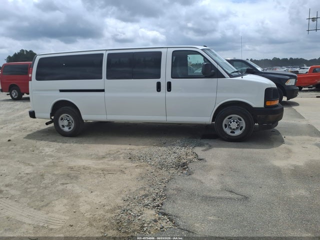Продажа на аукционе авто 2017 Chevrolet Express 3500 Ls, vin: 1GAZGNFG0H1294115, номер лота: 45794988