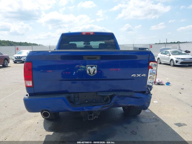 45795015 :رقم المزاد ، 1C6RR7FT7FS513371 vin ، 2015 Ram 1500 Express مزاد بيع