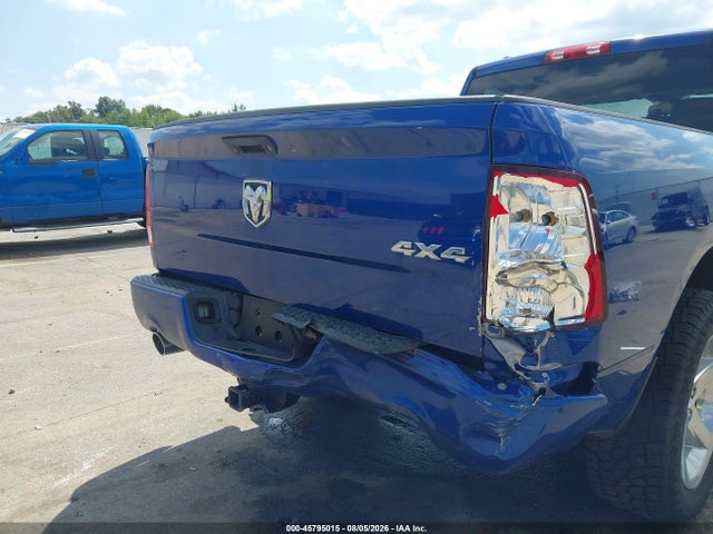 45795015 :رقم المزاد ، 1C6RR7FT7FS513371 vin ، 2015 Ram 1500 Express مزاد بيع