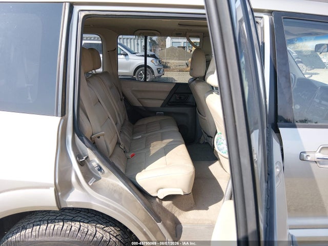 Продаж на аукціоні авто 2002 Mitsubishi Montero Limited, vin: JA4MW51R52J023601, номер лоту: 45795069