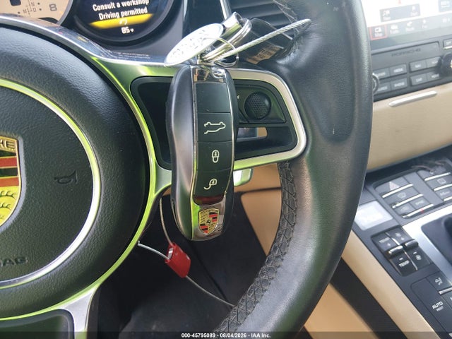 WP1AB2A55HLB18266 Porsche MACAN S