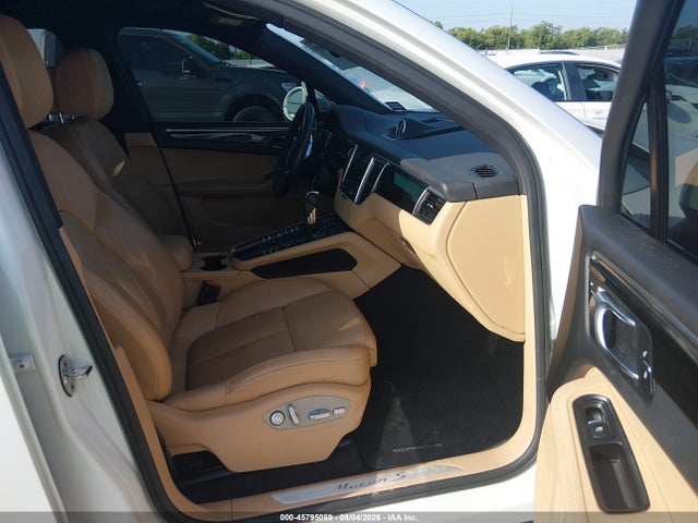 WP1AB2A55HLB18266 Porsche MACAN S