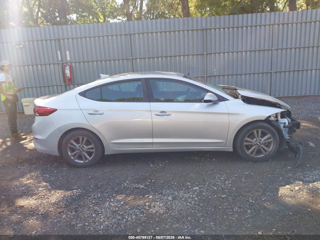 45795127 :رقم المزاد ، KMHD84LF8JU717902 vin ، 2018 Hyundai Elantra Sel مزاد بيع