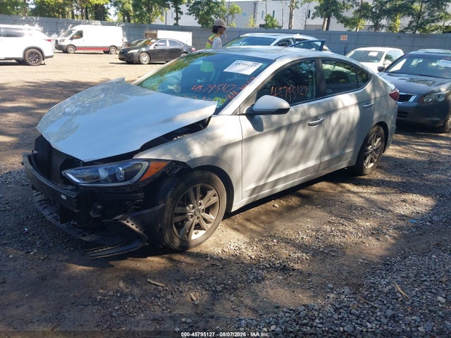 45795127 :رقم المزاد ، KMHD84LF8JU717902 vin ، 2018 Hyundai Elantra Sel مزاد بيع