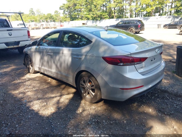 45795127 :رقم المزاد ، KMHD84LF8JU717902 vin ، 2018 Hyundai Elantra Sel مزاد بيع