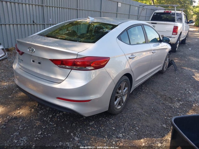45795127 :رقم المزاد ، KMHD84LF8JU717902 vin ، 2018 Hyundai Elantra Sel مزاد بيع