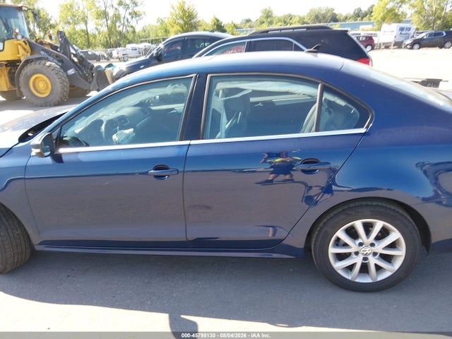 2014 Volkswagen Jetta 1.8t Se მანქანა იყიდება აუქციონზე, vin: 3VWD17AJ7EM209381, აუქციონის ნომერი: 45795130