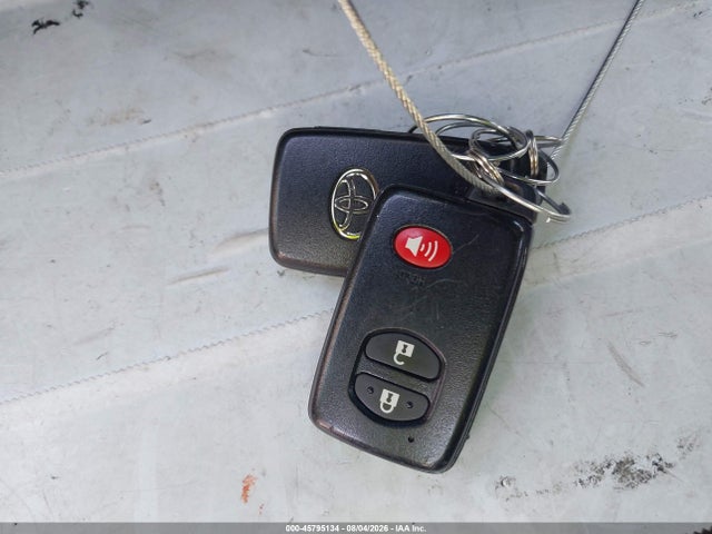 Toyota Prius V Three 2014 JTDZN3EU8E3292704 Image 11