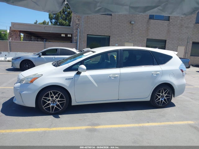 Toyota Prius V Three 2014 JTDZN3EU8E3292704 Image 14
