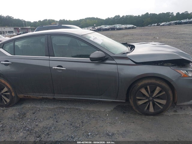 Продаж на аукціоні авто 2022 Nissan Altima Sv Intelligent Awd, vin: 1N4BL4DW0NN393942, номер лоту: 45795158