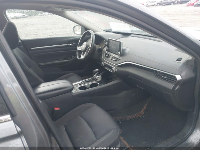 Продаж на аукціоні авто 2022 Nissan Altima Sv Intelligent Awd, vin: 1N4BL4DW0NN393942, номер лоту: 45795158