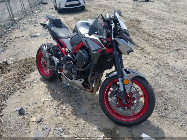 Kawasaki Zr900 F 2023 ML5ZRDF16PDA60210 main image