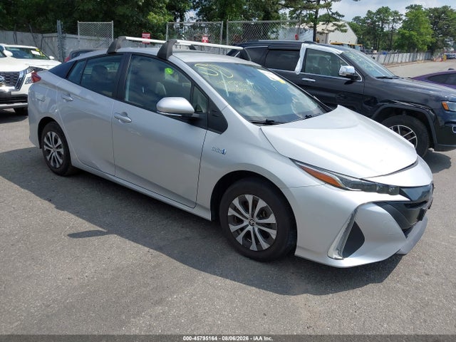 Auction sale of the 2022 Toyota Prius Prime Le, vin: JTDKAMFP9N3217859, lot number: 45795164