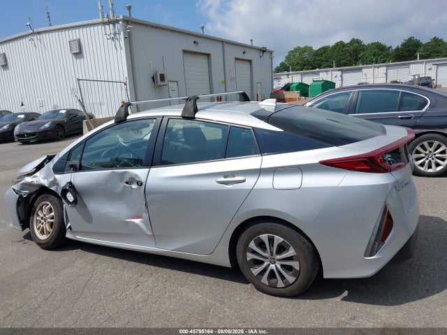 Aukcja sprzedaży 2022 Toyota Prius Prime Le, vin: JTDKAMFP9N3217859, numer aukcji: 45795164