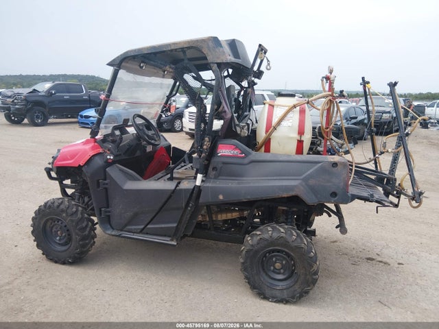 1HFVE0222G4202210 Honda Sxs700 M2