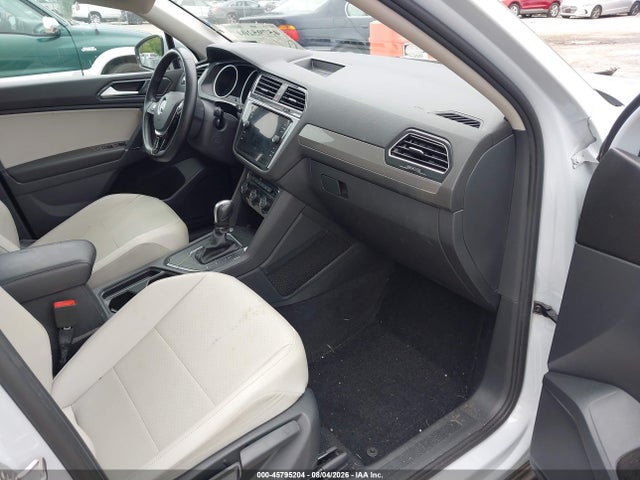 Aukcja sprzedaży 2018 Volkswagen Tiguan 2.0t Se/2.0t Sel, vin: 3VV3B7AX9JM082080, numer aukcji: 45795204