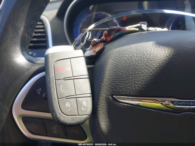 Продажа на аукционе авто 2017 Chrysler 300c, vin: 2C3CCAET7HH511956, номер лота: 45795252