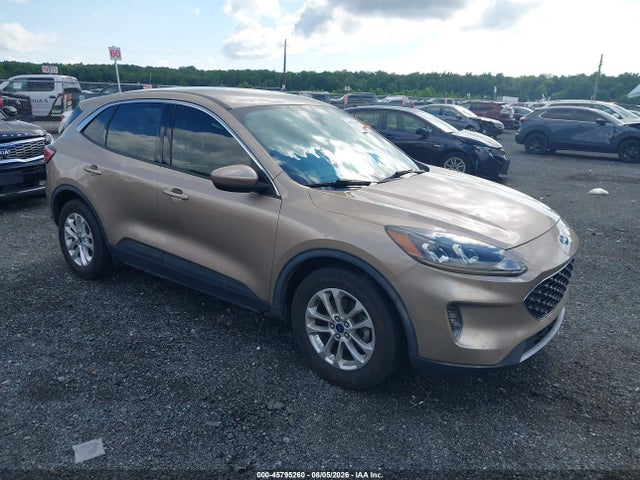 45795260 :رقم المزاد ، 1FMCU0G68LUB59529 vin ، 2020 Ford Escape Se مزاد بيع