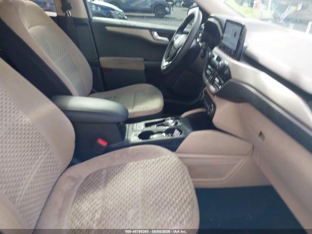45795260 :رقم المزاد ، 1FMCU0G68LUB59529 vin ، 2020 Ford Escape Se مزاد بيع