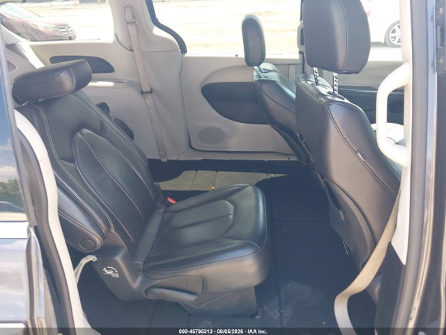 45795313 :رقم المزاد ، 2C4RC1BG9NR176525 vin ، 2022 Chrysler Pacifica Touring L مزاد بيع
