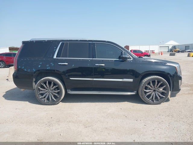45795330 :رقم المزاد ، 1GYS3MKJ1FR738594 vin ، 2015 Cadillac Escalade Luxury مزاد بيع