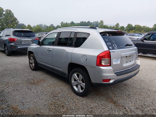 45795334 :رقم المزاد ، 1J4NT1FB1BD193051 vin ، 2011 Jeep Compass مزاد بيع