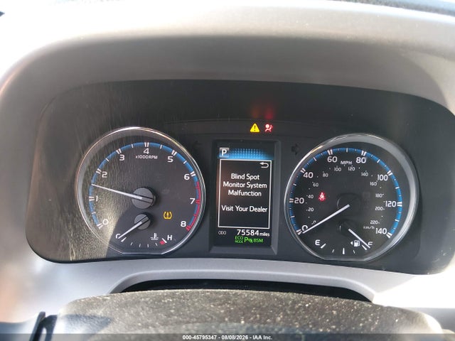 2018 Toyota Rav4 Platinum მანქანა იყიდება აუქციონზე, vin: 2T3DFREV4JW741810, აუქციონის ნომერი: 45795347
