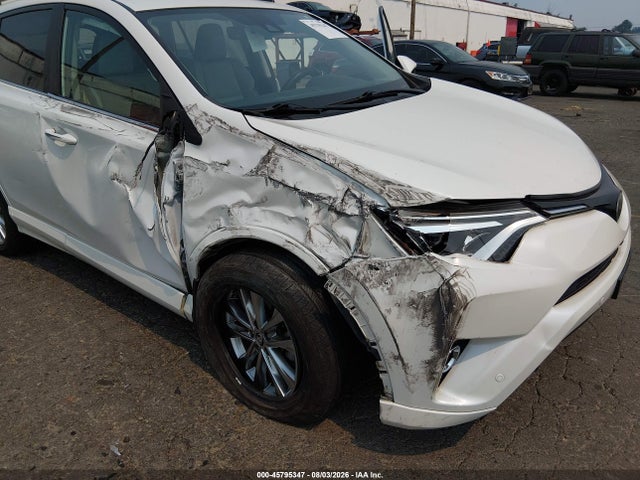 2018 Toyota Rav4 Platinum მანქანა იყიდება აუქციონზე, vin: 2T3DFREV4JW741810, აუქციონის ნომერი: 45795347