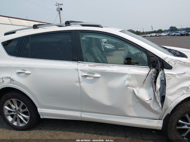 2018 Toyota Rav4 Platinum მანქანა იყიდება აუქციონზე, vin: 2T3DFREV4JW741810, აუქციონის ნომერი: 45795347
