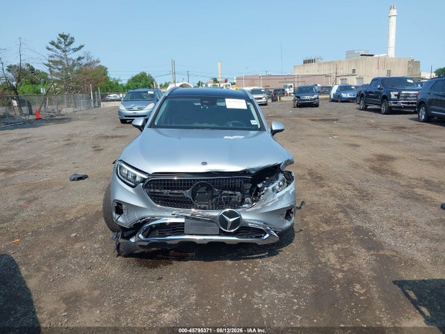 45795371 :رقم المزاد ، W1NKM4HB8RF068236 vin ، 2024 Mercedes-benz Glc 300 4matic Suv مزاد بيع