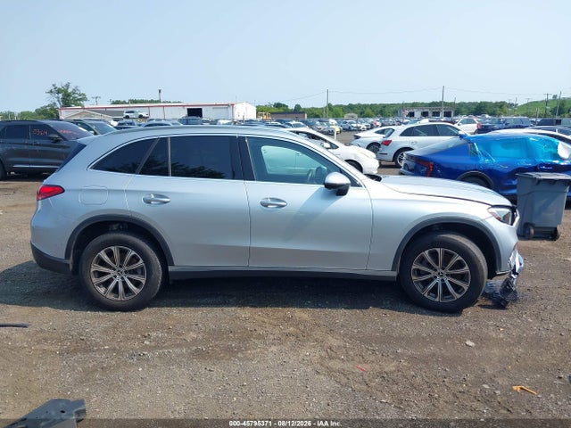 45795371 :رقم المزاد ، W1NKM4HB8RF068236 vin ، 2024 Mercedes-benz Glc 300 4matic Suv مزاد بيع