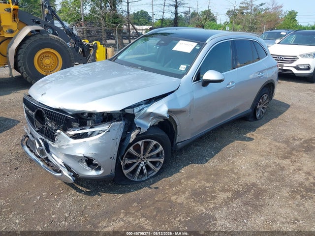 45795371 :رقم المزاد ، W1NKM4HB8RF068236 vin ، 2024 Mercedes-benz Glc 300 4matic Suv مزاد بيع