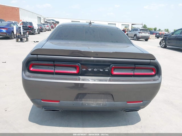 Продаж на аукціоні авто 2016 Dodge Challenger R/t Plus, vin: 2C3CDZBT1GH137990, номер лоту: 45795387