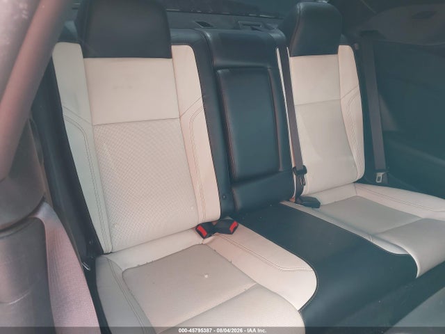 Продаж на аукціоні авто 2016 Dodge Challenger R/t Plus, vin: 2C3CDZBT1GH137990, номер лоту: 45795387