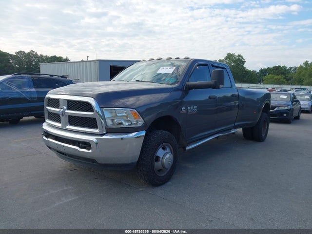 45795395 :رقم المزاد ، 3C63RRGL1JG220775 vin ، 2018 Ram 3500 Tradesman  4x4 8' Box مزاد بيع