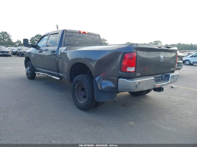45795395 :رقم المزاد ، 3C63RRGL1JG220775 vin ، 2018 Ram 3500 Tradesman  4x4 8' Box مزاد بيع