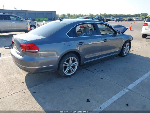 1VWCN7A32EC048456 Volkswagen Passat 2.0l Tdi Sel Premium