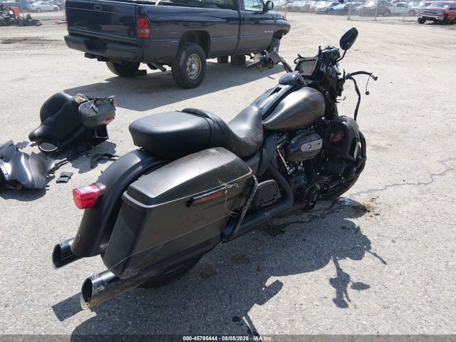 Harley-Davidson FLHTK 2021 1HD1KEF12MB628324 Image 4