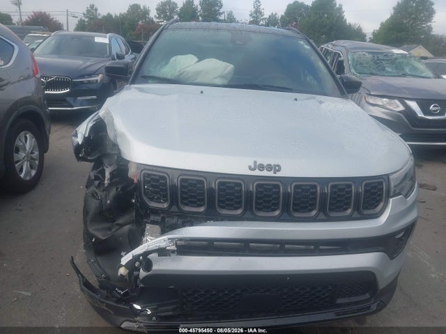 45795450 :رقم المزاد ، 3C4NJDBN1RT166921 vin ، 2024 Jeep Compass Latitude 4x4 مزاد بيع