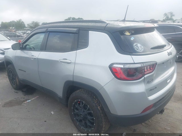 45795450 :رقم المزاد ، 3C4NJDBN1RT166921 vin ، 2024 Jeep Compass Latitude 4x4 مزاد بيع