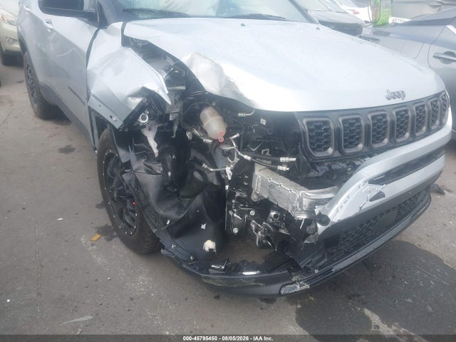 45795450 :رقم المزاد ، 3C4NJDBN1RT166921 vin ، 2024 Jeep Compass Latitude 4x4 مزاد بيع