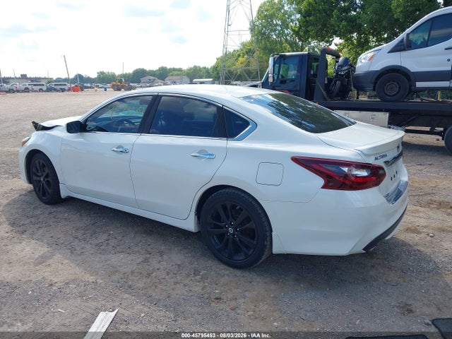 Продажа на аукционе авто 2017 Nissan Altima 2.5 Sr, vin: 1N4AL3AP1HN306069, номер лота: 45795453