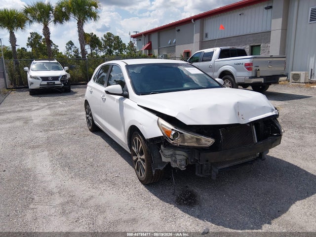 Продажа на аукционе авто 2018 Hyundai Elantra Gt, vin: KMHH35LE9JU010157, номер лота: 45795471