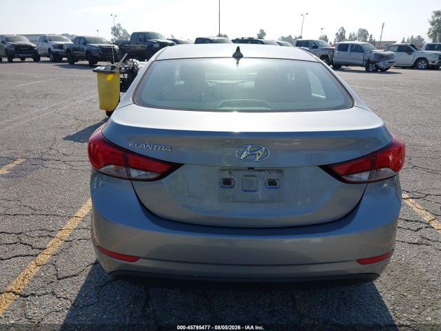 Продажа на аукционе авто 2015 Hyundai Elantra Se, vin: KMHDH4AE9FU225008, номер лота: 45795477