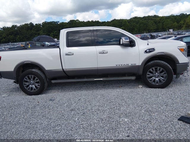 2016 Nissan Titan Xd Platinum Reserve Diesel მანქანა იყიდება აუქციონზე, vin: 1N6BA1F23GN515816, აუქციონის ნომერი: 45795500
