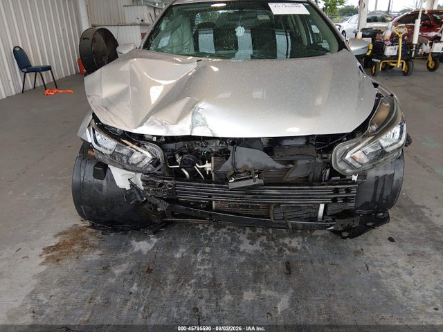 45795590 :رقم المزاد ، 3N1CN8EV2ML835076 vin ، 2021 Nissan Versa Sv Xtronic Cvt مزاد بيع