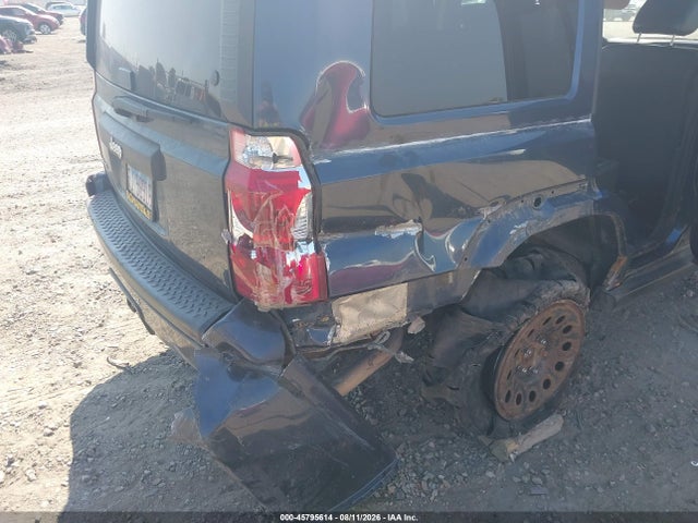 2010 Jeep Commander Sport მანქანა იყიდება აუქციონზე, vin: 1J4RG4GK5AC125460, აუქციონის ნომერი: 45795614