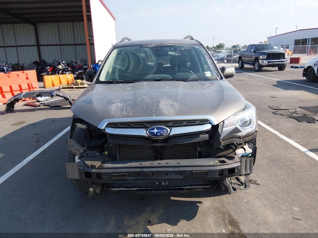 Продаж на аукціоні авто 2018 Subaru Forester 2.5i Touring, vin: JF2SJAWC5JH472678, номер лоту: 45795647