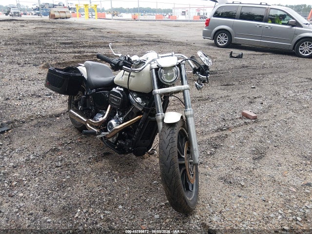 Harley-Davidson Fxlr Low Rider 2018 1HD1YNJ12JC023327 main image