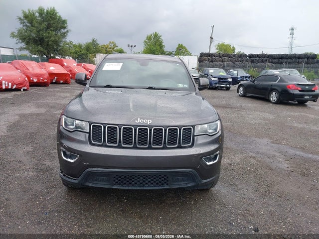 45795688 :رقم المزاد ، 1C4RJFAG1HC955869 vin ، 2017 Jeep Grand Cherokee Laredo مزاد بيع